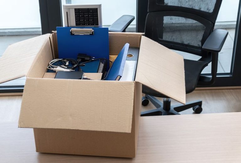 PREPARÁNDOSE PARA LO PEOR COMO AMAZON, MICROSOFT RECORTÓ EMPLEOS