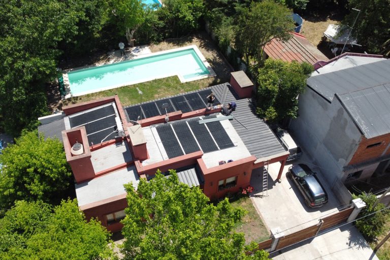 PANELES SOLARES: EL FUTURO ESTÁ LLEGANDO A PESAR DE LA CRISIS￼