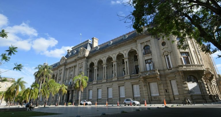 EL GOBIERNO DE SANTA FE DENUNCIÓ A GRÁVIDA POR EL INTENTO DE OBSTACULIZAR UNA ILE