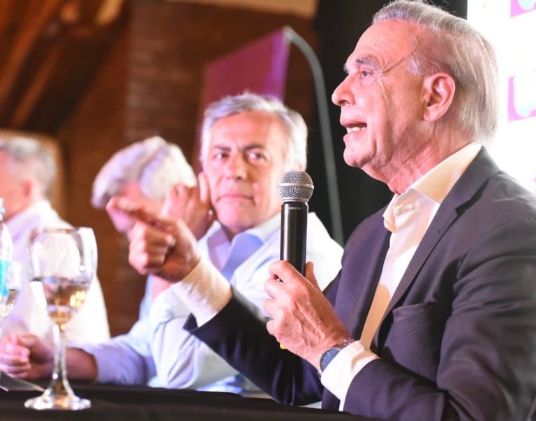 PARA PICHETTO, JXC “BLOQUEARÁ TEMAS IMPORTANTES” POR EL JUICIO A LA CORTE