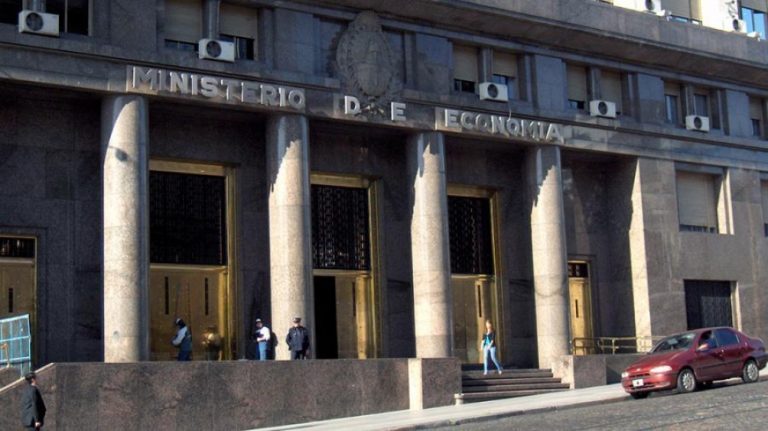 ECONOMÍA SUPERÓ LA SEGUNDA LICITACIÓN DE FEBRERO Y CONSIGUIÓ $47 MIL MILLONES EXTRA