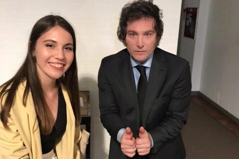 LA MILITANTE QUE ACUSÓ A MILEI DE REPARTIR CARGOS “POR SEXO” DENUNCIÓ AMENAZAS: “ESTOY CON CUSTODIA”