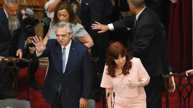 “CRISTINA ES INOCENTE”: ALBERTO FERNÁNDEZ EVITÓ HABLAR DE PROSCRIPCIÓN