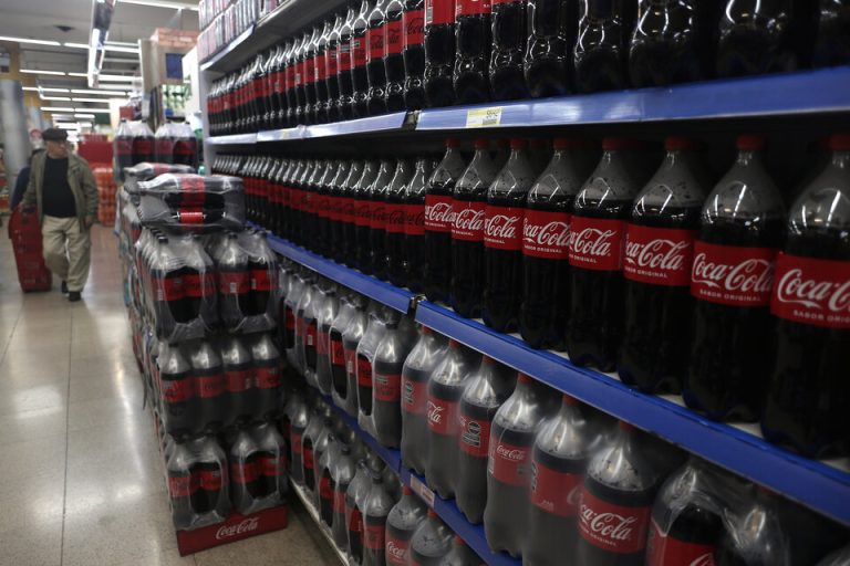 MULTAS MILLONARIAS A COCA COLA Y DANONE