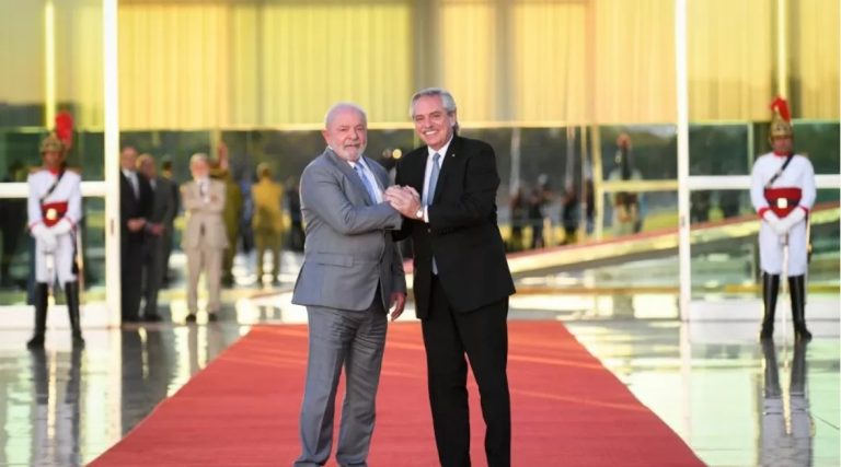 EL APOYO DE LULA A LA ARGENTINA APUNTALA EL PROYECTO DE TRES PRESIDENCIABLES