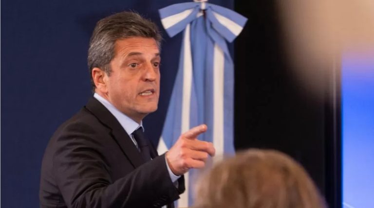 SERGIO MASSA PISÓ MÁS EL GASTO, PERO POR EL EFECTO SEQUÍA NO ALCANZA PARA CUMPLIR CON EL FMI