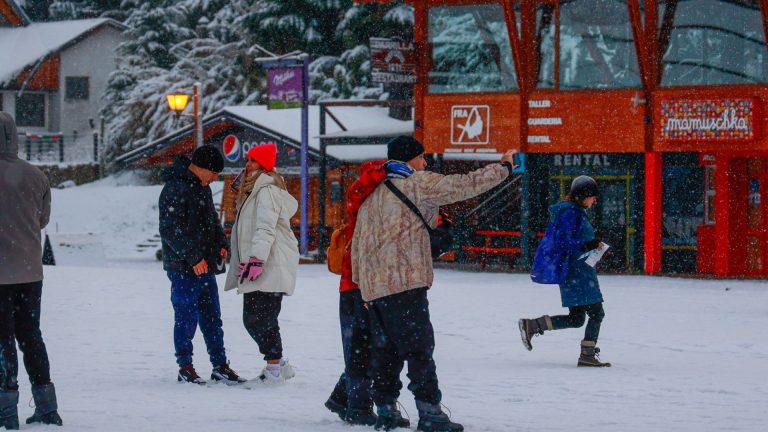 FIN DE SEMANA EXTRALARGO: MOVIMIENTO TURÍSTICO RÉCORD, IMPULSADO POR PREVIAJE