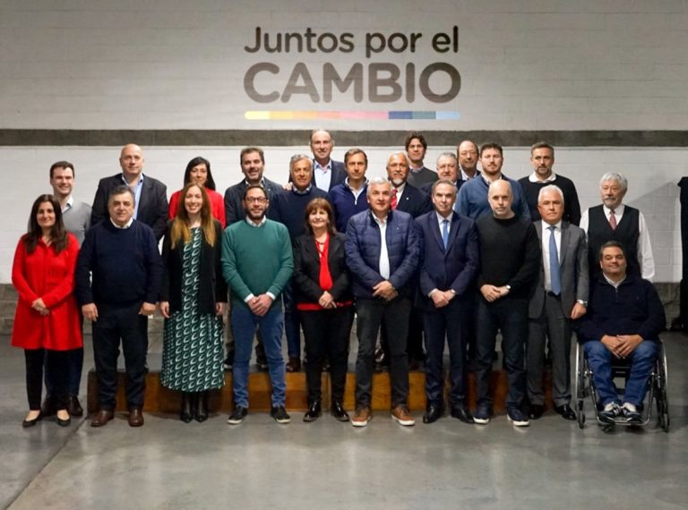 CUMBRE DE JXC: LA OPOSICIÓN COMENZÓ A DEFINIR SU PROGRAMA ECONÓMICO