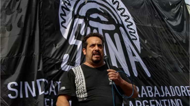 NEUMÁTICOS: DENUNCIA PENAL DE EMPRESA A LÍDER GREMIAL VUELVE A PONER A LA INDUSTRIA AL ROJO VIVO