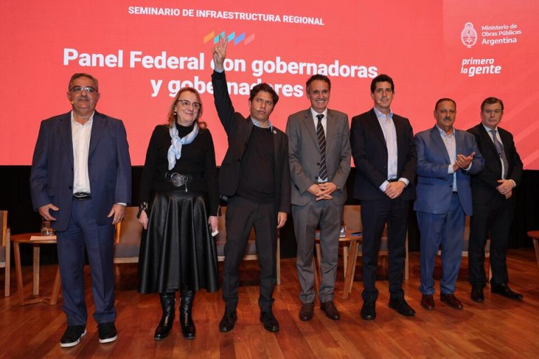LA FOTO DE WADO, LOS ENVIADOS DE MASSA Y EL MENSAJE DE LOS GOBERNADORES A LA CORTE