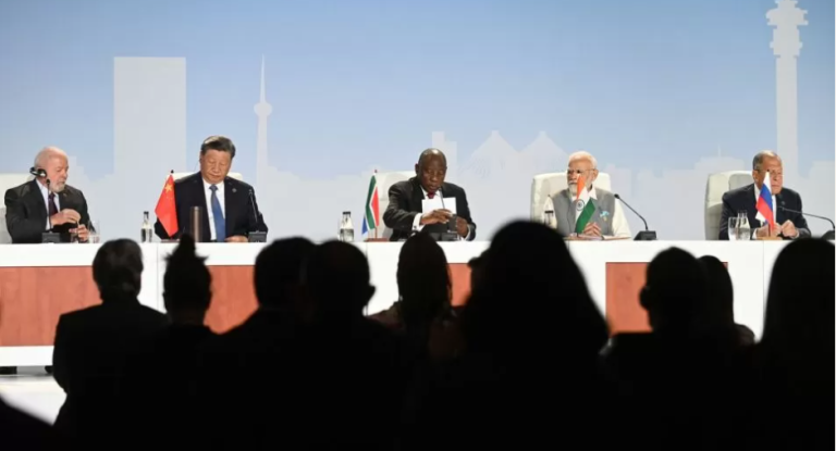 BRASIL INCLUYE A SU PRINCIPAL SOCIO LATINOAMERICANO, ARGENTINA, A FORMAR PARTE DE LOS BRICS