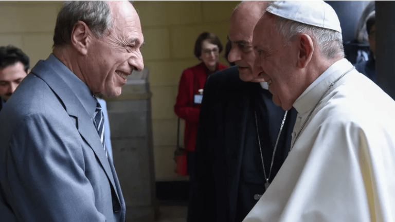 EL PAPA FRANCISCO DESIGNÓ AL EXJUEZ ZAFFARONI EN UN COMITÉ DE DERECHOS SOCIALES Y COLONIALISMO