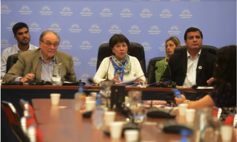 GANANCIAS: EL OFICIALISMO APURA EL DEBATE Y QUIERE TRATAR EL PROYECTO EN EL RECINTO EL MARTES  