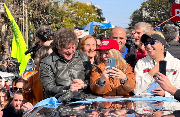 MILEI DIO EL PUNTAPIÉ DE SU CAMPAÑA A OCTUBRE Y BUSCA EL BATACAZO DE PÍPARO EN PROVINCIA