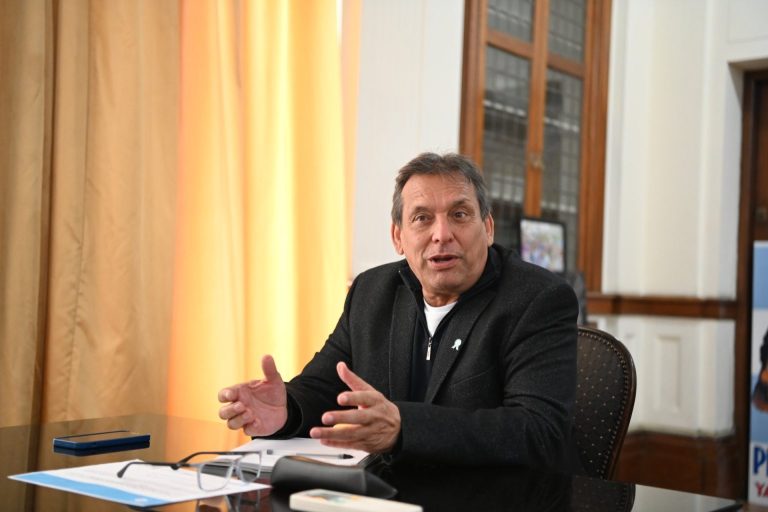 CONTRERAS: “EL FERROCARRIL TIENE QUE RECIBIR INVERSIONES SIN IMPORTAR EL COLOR POLÍTICO DEL GOBIERNO DE TURNO”  