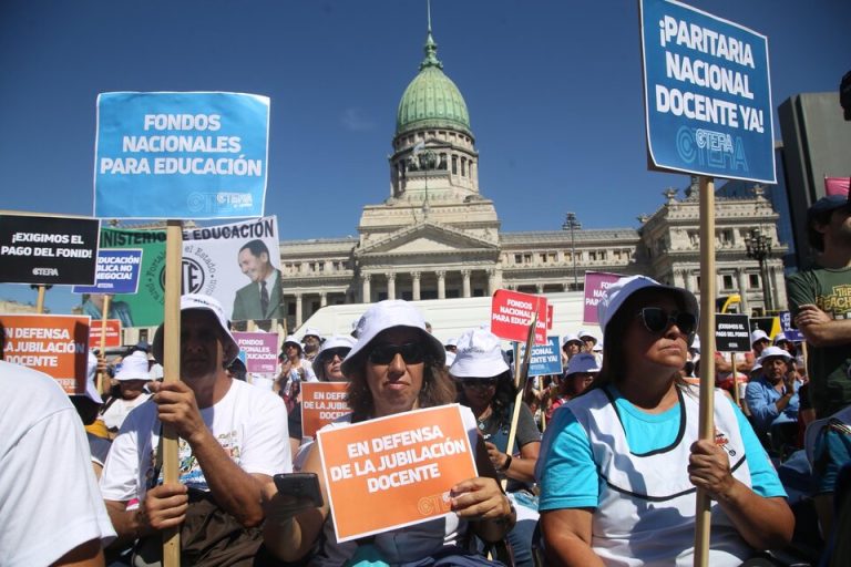 EL GOBIERNO ELIMINÓ EL FONDO DE INCENTIVO DOCENTE￼