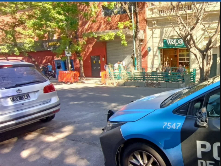 AMÉRICA TV Y A24 DESPIDIERON A 249 TRABAJADORES ACUSÁNDOLOS DE REALIZAR “PAROS INTEMPESTIVOS”￼