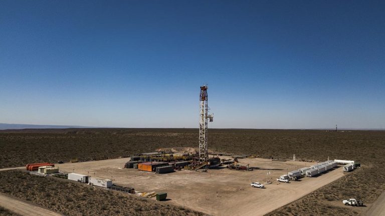 VACA MUERTA: EL FRACKING SE MANTUVO ALTO DURANTE EL MES DE FEBRERO