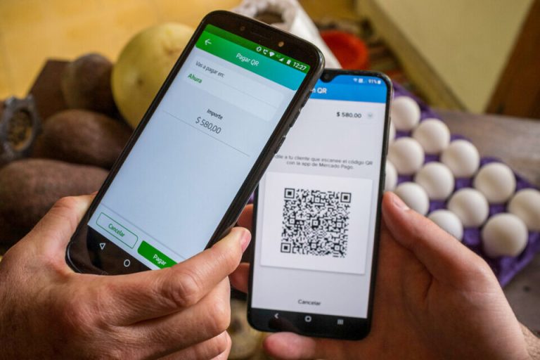 MERCADO PAGO DEBERÁ ACEPTAR PAGOS QR CON TARJETA DESDE OTRAS BILLETERAS DESDE MAYO