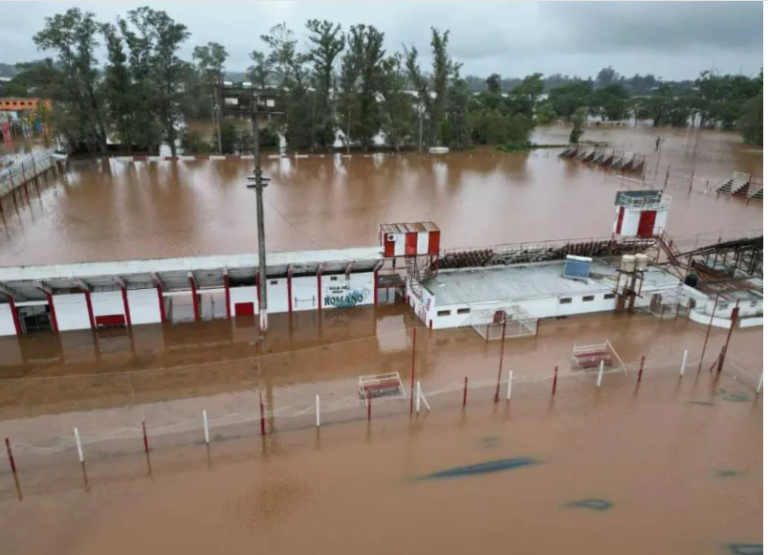 INUNDACIONES EN ENTRE RÍOS: SON 600 LOS EVACUADOS EN CONCORDIA POR LA CRECIDA DEL RÍO URUGUAY