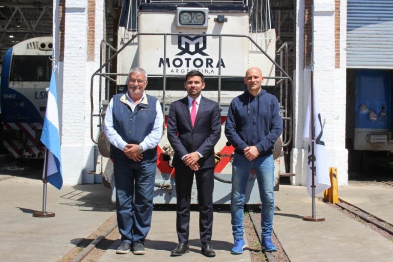 SORPRESA: UN EMPRESARIO VINCULADO A FACUNDO MOYANO PICA EN PUNTA PARA LA NUEVA PRIVATIZACIÓN FERROVIARIA 
