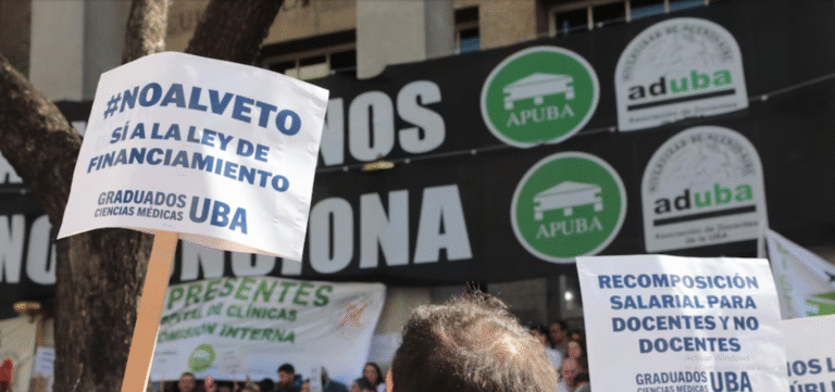 LOS DOCENTES UNIVERSITARIOS CONVOCARON A UN PARO EN RECHAZO AL VETO DE MILEI A LA LEY DE FINANCIAMIENTO