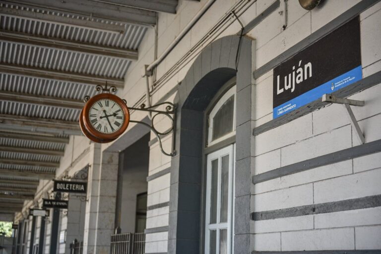 HABRÁ TRENES ADICIONALES A LUJÁN POR LA PEREGRINACIÓN