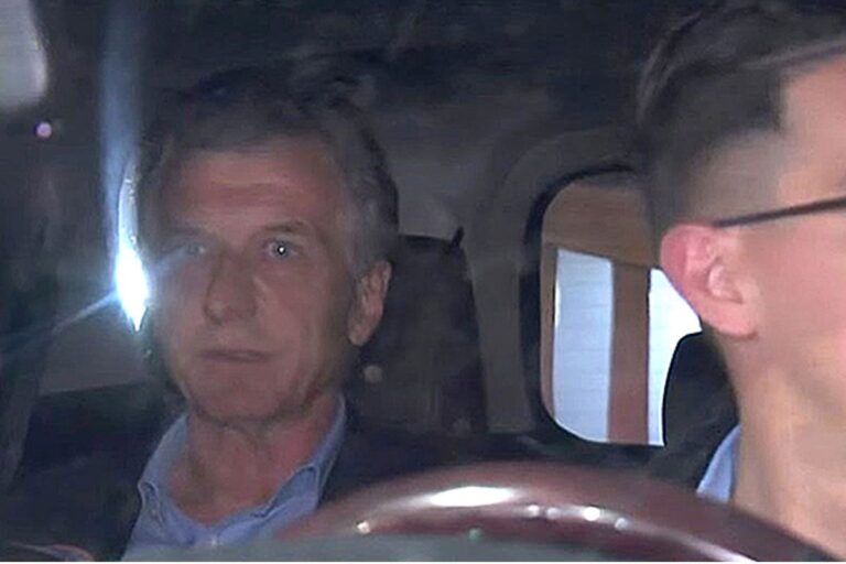 MACRI SIGUE DEBILITÁNDOSE Y HASTA LOS MÁS CERCANOS VATICINAN MÁS DESERCIONES EN EL PRO