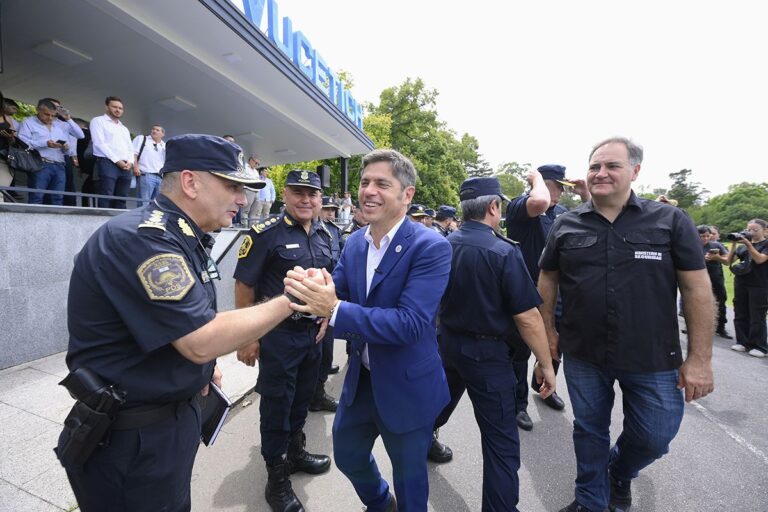 KICILLOF APUNTÓ CONTRA MILEI POR LA SEGURIDAD: “EL SUPERÁVIT NACIONAL ES UNA DEUDA CON LAS PROVINCIAS”