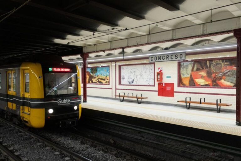 REABRE EL LUNES LA ESTACIÓN CONGRESO DE LA LÍNEA A