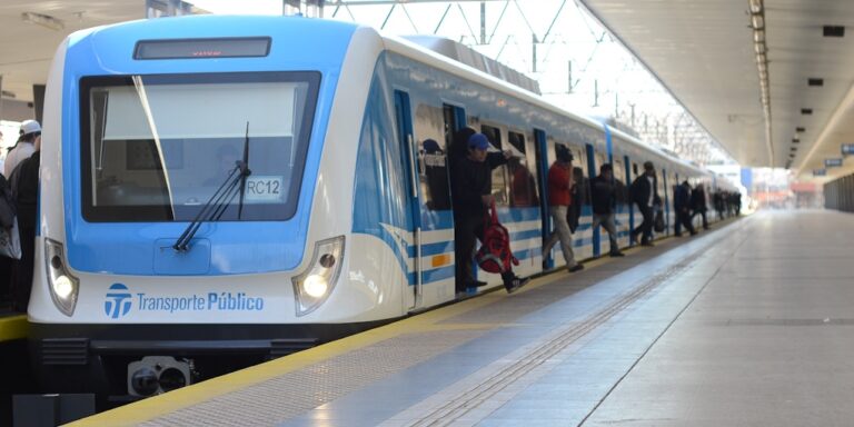 CREAN UNA UNIDAD ESPECIAL PARA AVANZAR CON LA PRIVATIZACIÓN DE TRENES ARGENTINOS
